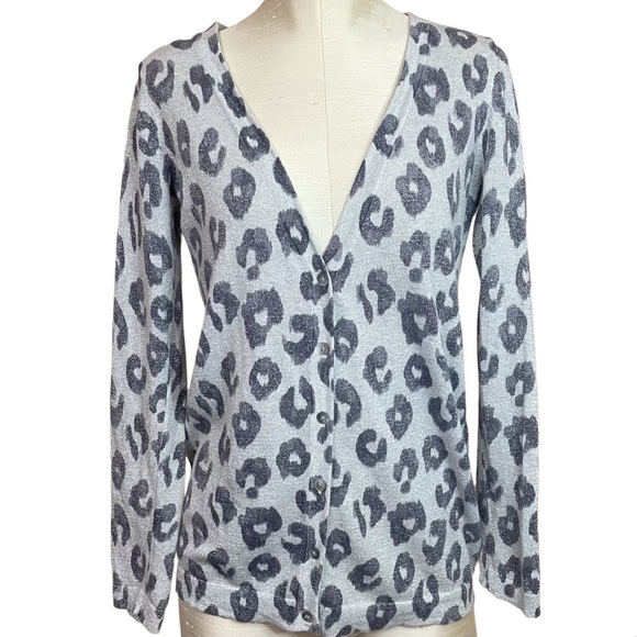 Old Navy Gray Animal Print Holiday Metallic Embellished Cardigan Size Small - Picture 1 of 11